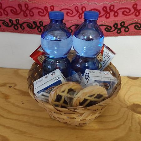 Home City Town Catania Bagian luar foto